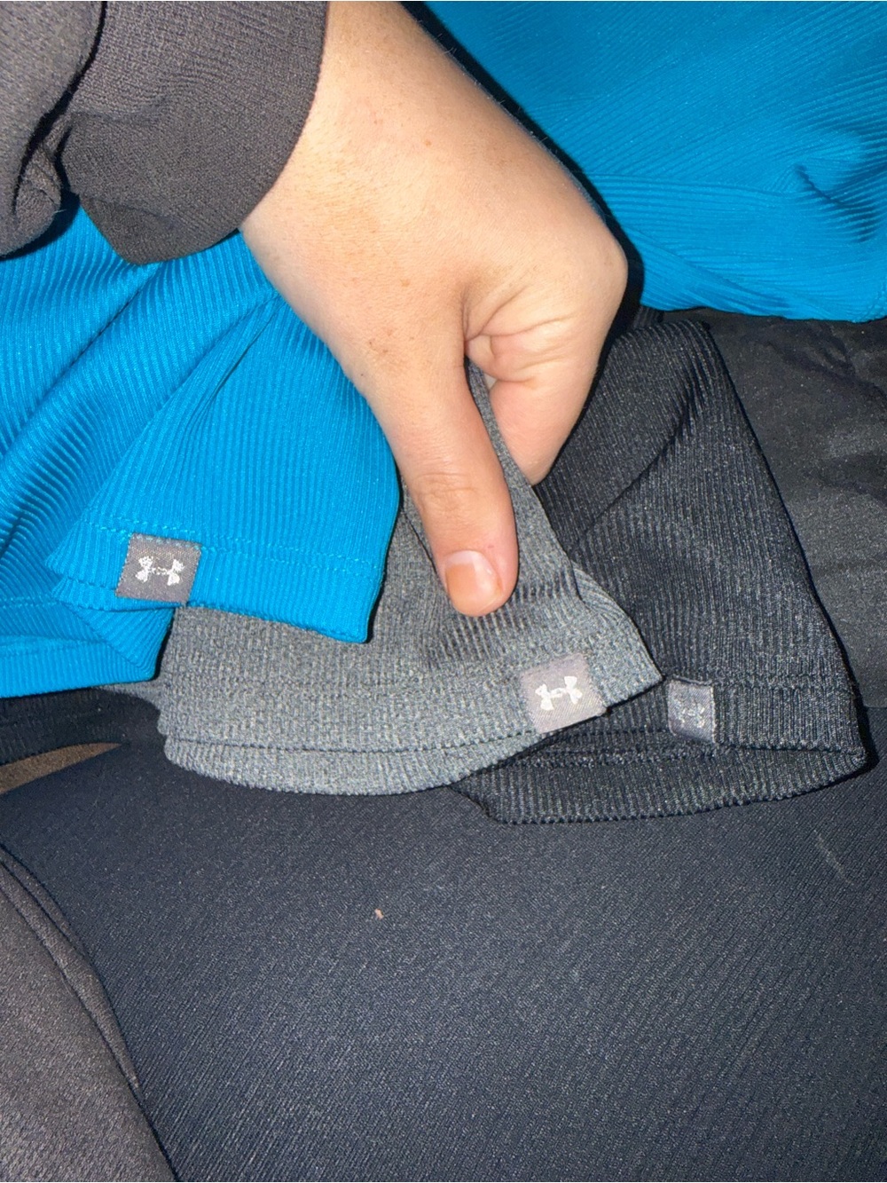 UNDER ARMOUR women’s tank top bundle size large: blue grey and black BRAND NEW - Picture 3 of 3